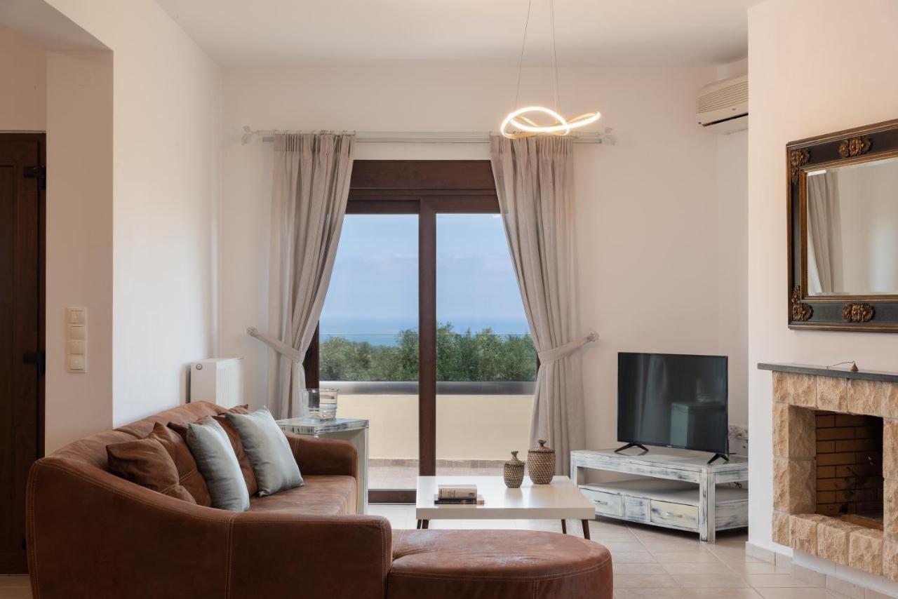 Family Villa Rousa In Rethymno With Pool, Bbq And Kids Area Loutra  Exterior photo