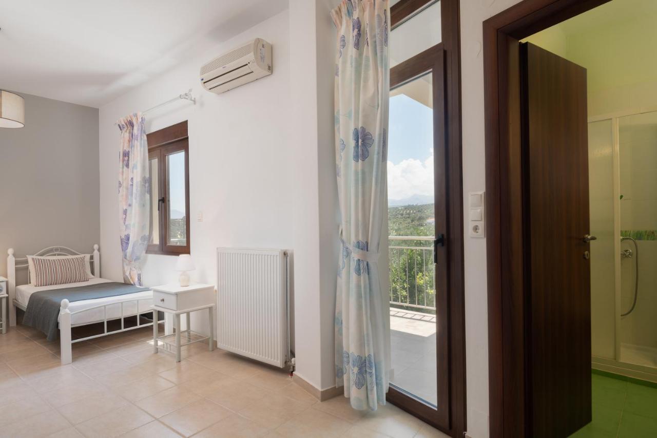 Family Villa Rousa In Rethymno With Pool, Bbq And Kids Area Loutra  Exterior photo